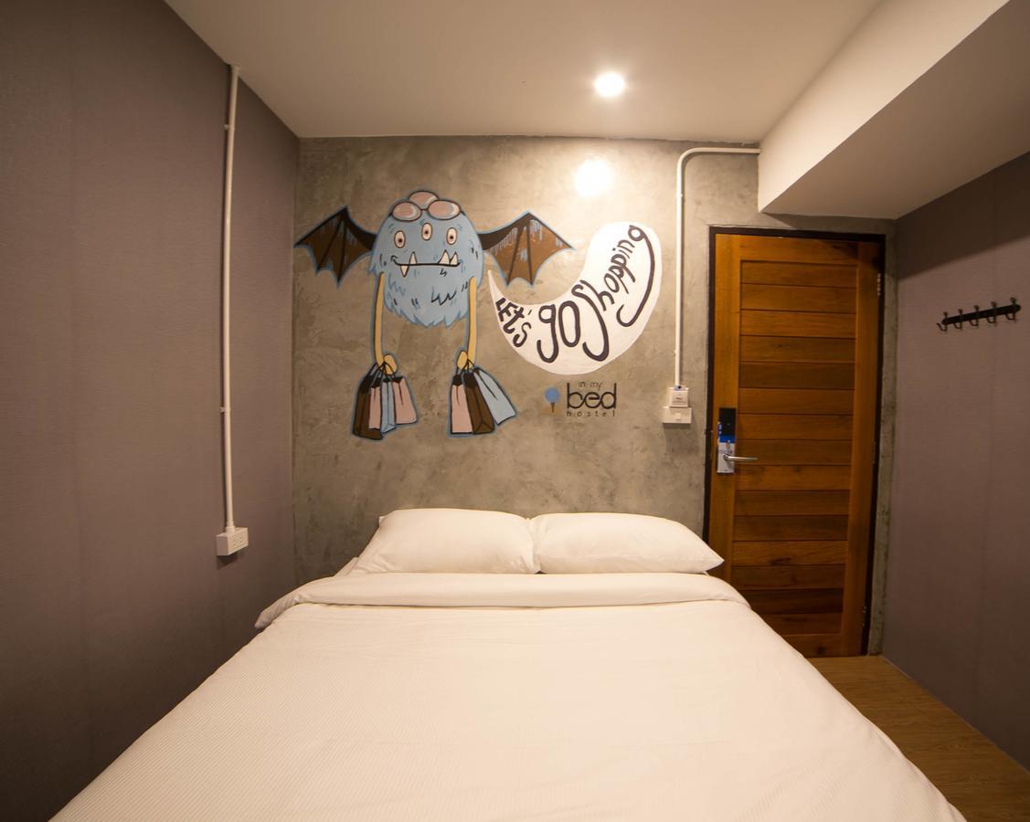 In My Bed Hostel Банкок Екстериор снимка